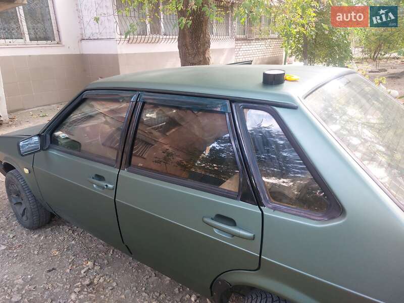 Седан ВАЗ / Lada 21099 2000 в Херсоне фото 2 Седан ВАЗ / Lada 21099 2000 в Херсоне