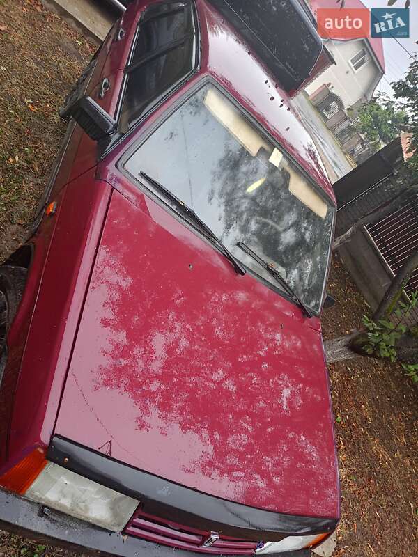 Седан ВАЗ / Lada 21099 1997 в Городенці