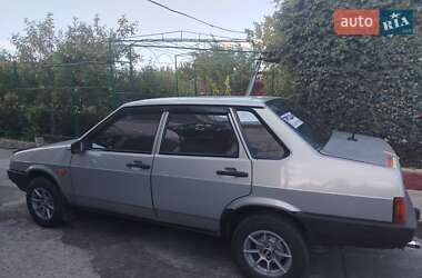 Седан ВАЗ / Lada 21099 2006 в Южноукраїнську