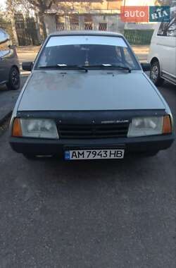 Седан ВАЗ 21099 1999 в  фото 2 Седан ВАЗ 21099 1999 в