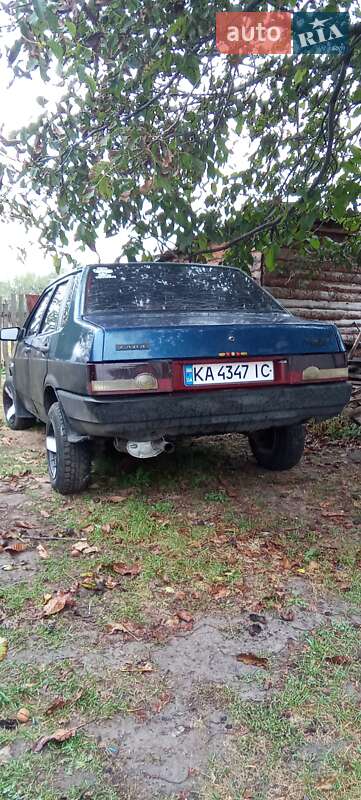 Седан ВАЗ / Lada 21099 2005 в Житомире