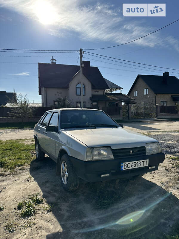 Седан ВАЗ / Lada 21099 2005 в Бродах