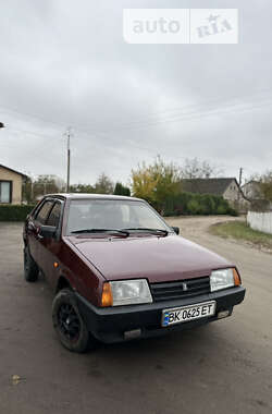 Седан ВАЗ / Lada 21099 2009 в Заречном