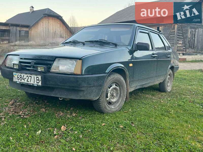 Седан ВАЗ / Lada 21099 2002 в Ивано-Франковске