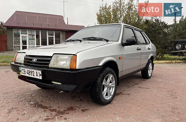 Седан ВАЗ / Lada 21099 2003 в Ровно