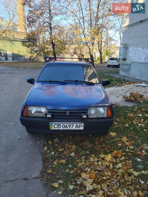 Седан ВАЗ / Lada 21099 2004 в Чернигове