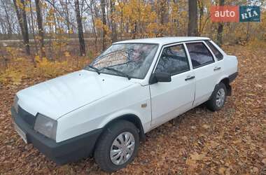 Седан ВАЗ / Lada 21099 2007 в Мені