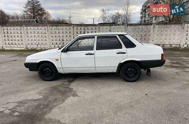 Седан ВАЗ / Lada 21099 2005 в Славуте