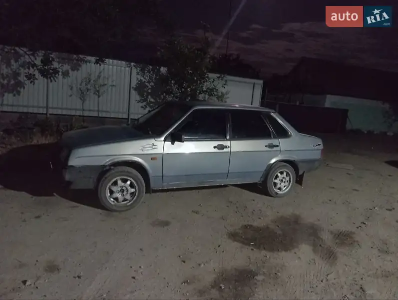 ВАЗ / Lada 21099