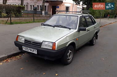 Седан ВАЗ / Lada 21099 2003 в Киеве