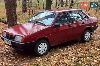 Седан ВАЗ / Lada 21099 1993 в Петриківці