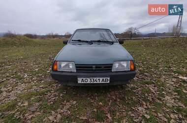 Седан ВАЗ / Lada 21099 2005 в Чинадієвому