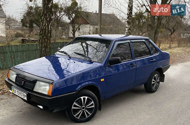 Седан ВАЗ / Lada 21099 2006 в Романіву