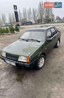 Седан ВАЗ / Lada 21099 2004 в Дніпрі