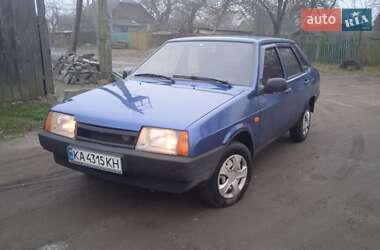 Седан ВАЗ / Lada 21099 2006 в Радомишлі