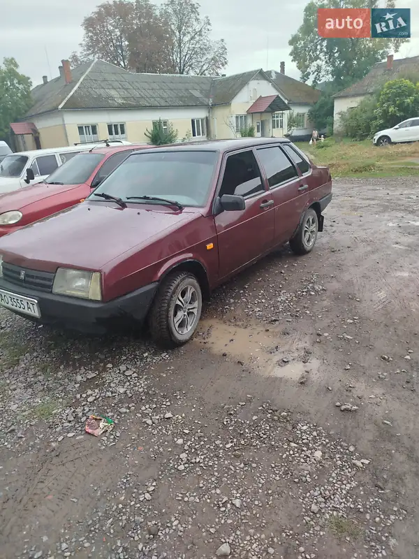 ВАЗ / Lada 21099