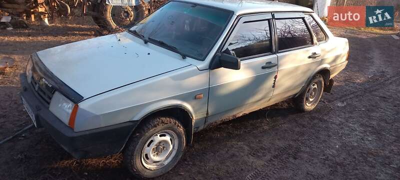 Седан ВАЗ / Lada 21099 2002 в Віньківцях