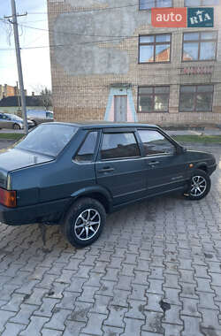 Седан ВАЗ / Lada 21099 2004 в Бару