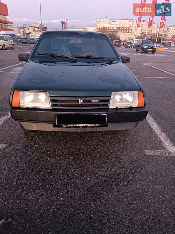 ВАЗ / Lada 21099