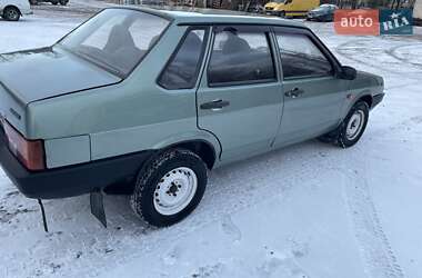 Седан ВАЗ / Lada 21099 2006 в Сновську