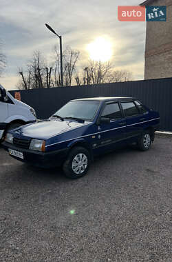 Седан ВАЗ / Lada 21099 2002 в Смілі