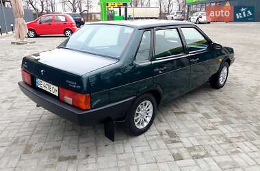 Седан ВАЗ / Lada 21099 2003 в Новомосковську