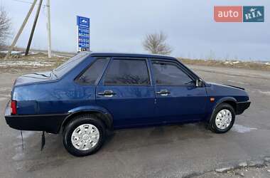 Седан ВАЗ / Lada 21099 2004 в Лисянці