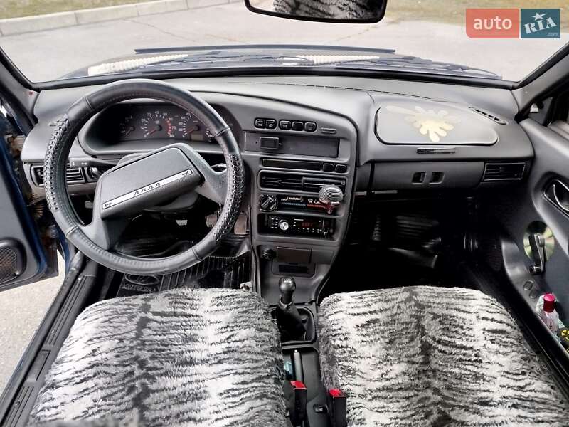Седан ВАЗ / Lada 21099 2001 в Днепре
