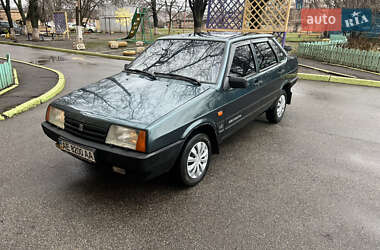 Седан ВАЗ / Lada 21099 2005 в Кривому Розі