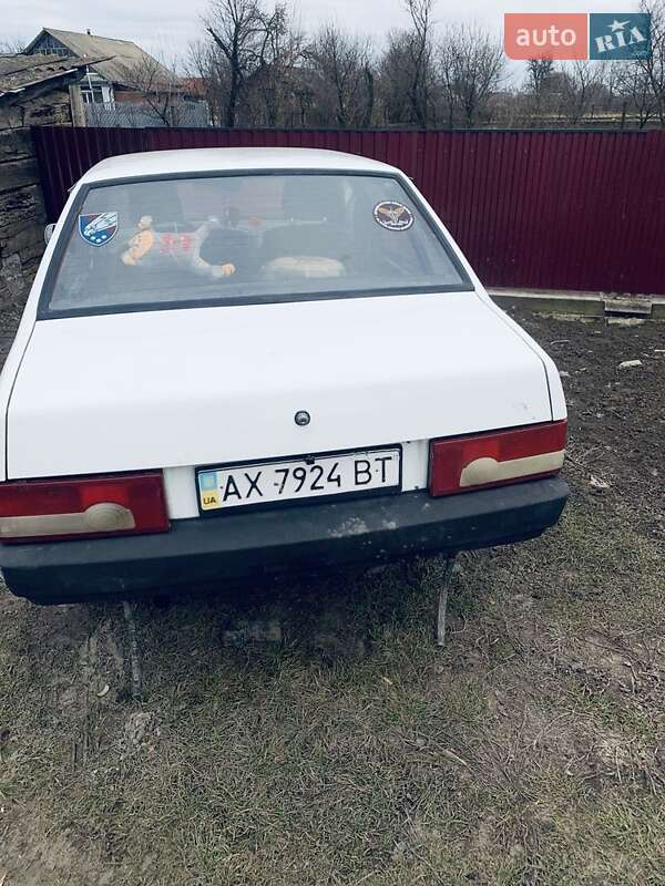 Седан ВАЗ / Lada 21099 1995 в Хмельницькому