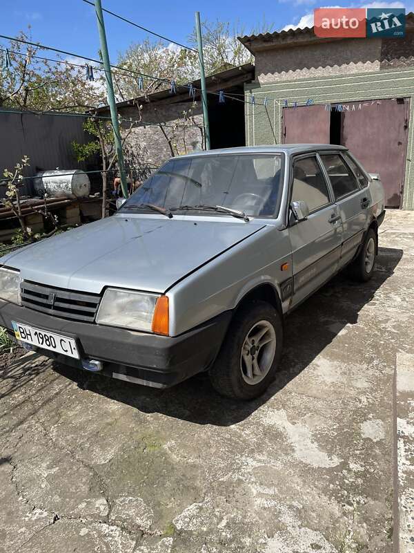 Седан ВАЗ / Lada 21099 2002 в Одесі