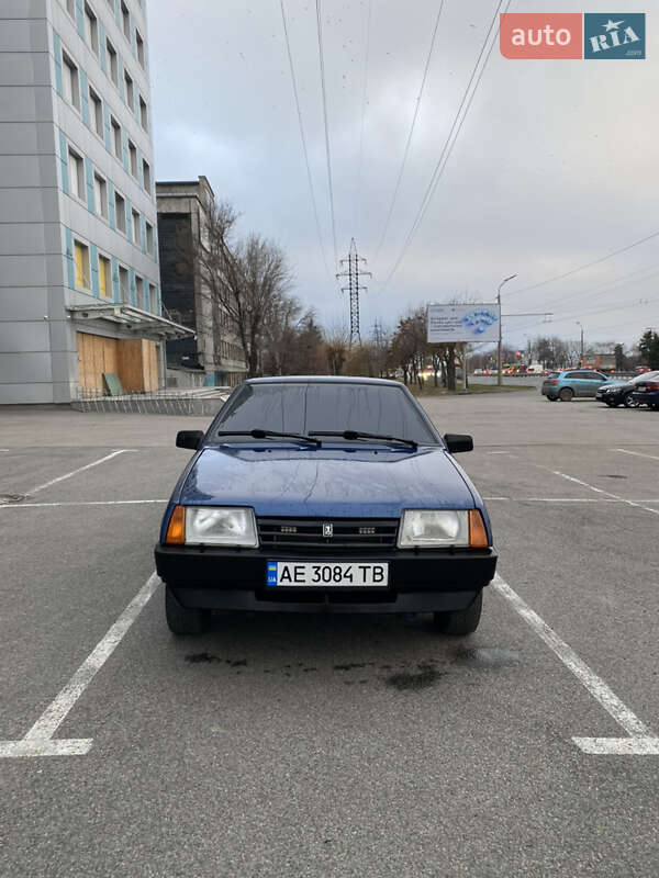 Седан ВАЗ / Lada 21099 2005 в Днепре