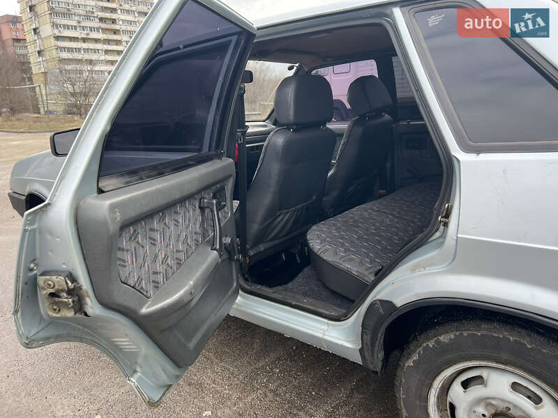 Седан ВАЗ / Lada 21099 1998 в Днепре