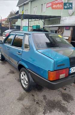 Седан ВАЗ / Lada 21099 2001 в Золотоноше