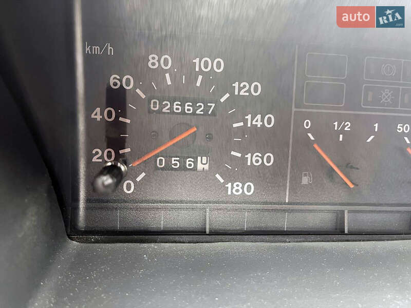 Седан ВАЗ / Lada 21099 2004 в Звягелі