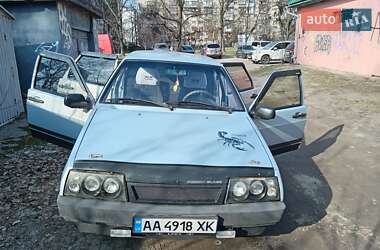 Седан ВАЗ 21099 2004 в 