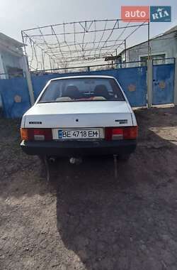 Седан ВАЗ / Lada 21099 2003 в Киеве