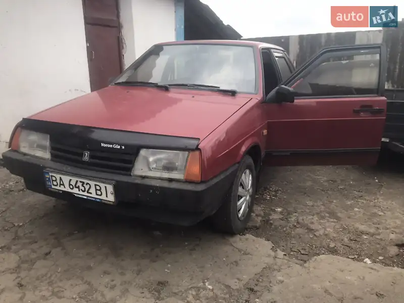 ВАЗ / Lada 21099