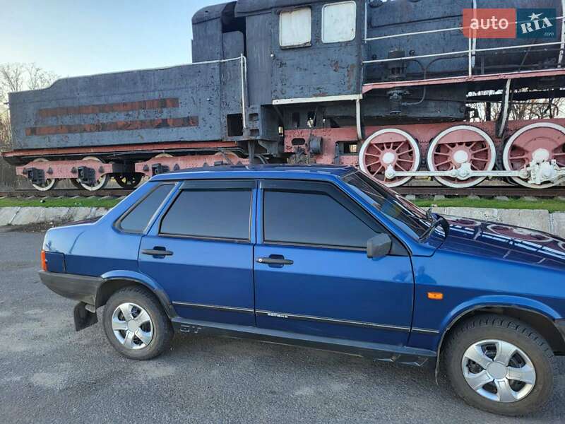 Седан ВАЗ / Lada 21099 2008 в Пятихатках