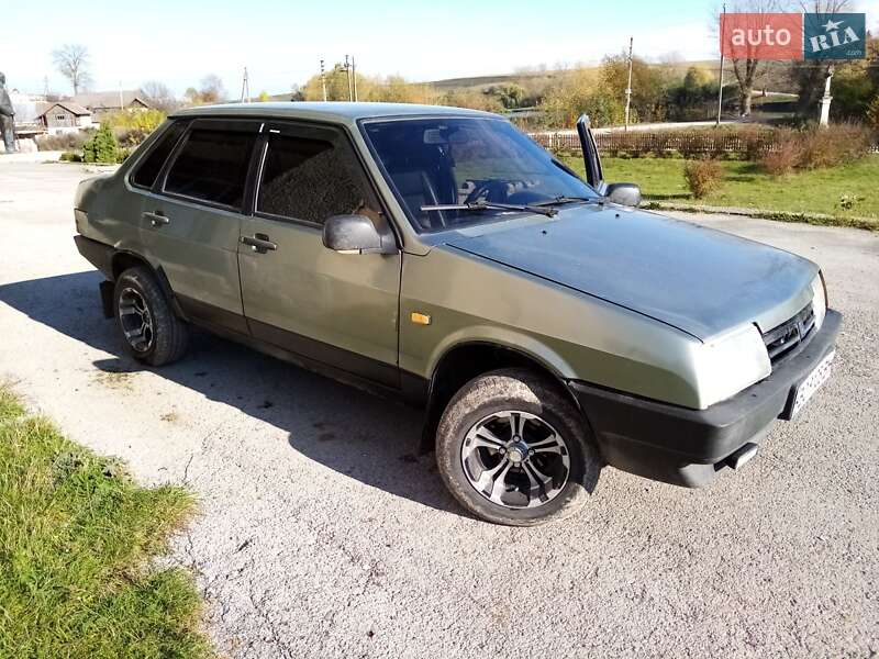 Седан ВАЗ / Lada 21099 1996 в Збараже