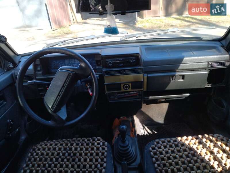 Седан ВАЗ / Lada 21099 2005 в Радомышле фото 2 Седан ВАЗ / Lada 21099 2005 в Радомышле