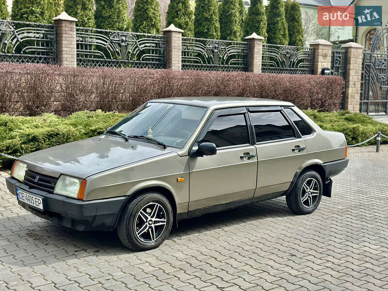 Седан ВАЗ / Lada 21099 2002 в 