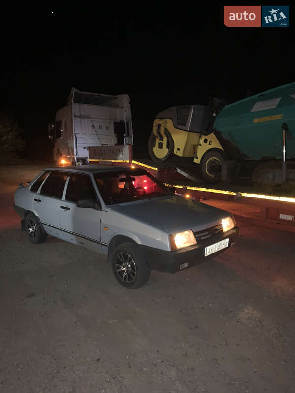 Седан ВАЗ / Lada 21099 2005 в Новій Водолагі