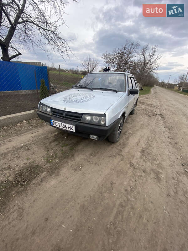Седан ВАЗ / Lada 21099 2005 в Первомайске