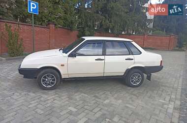 Седан ВАЗ 21099 1992 в 