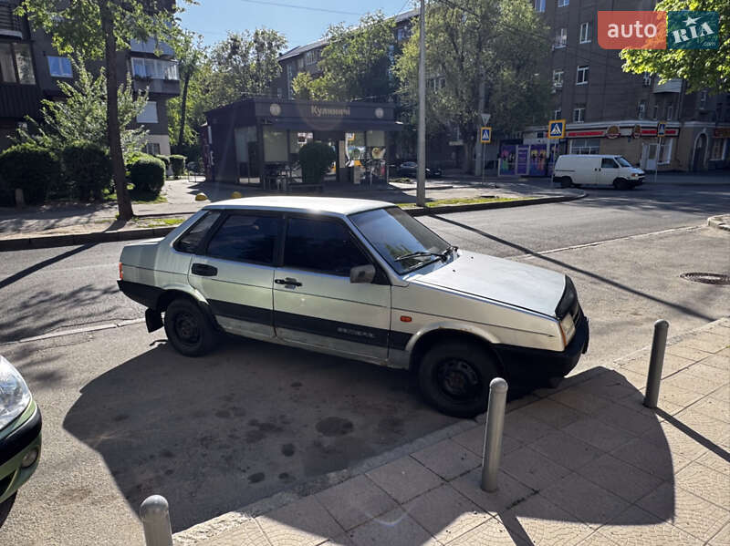 ВАЗ / Lada 21099 2002