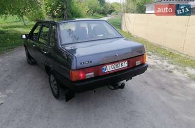 Седан ВАЗ 21099 2000 в 