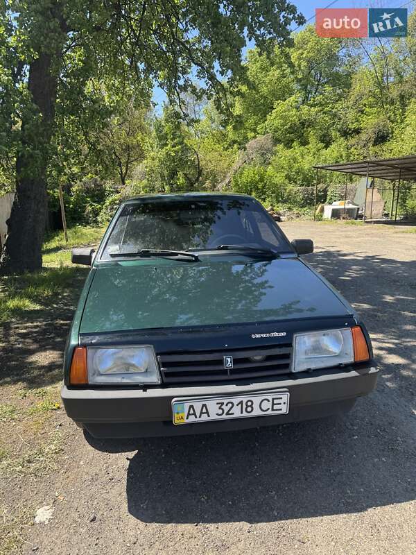 Седан ВАЗ 21099 2001 в 
