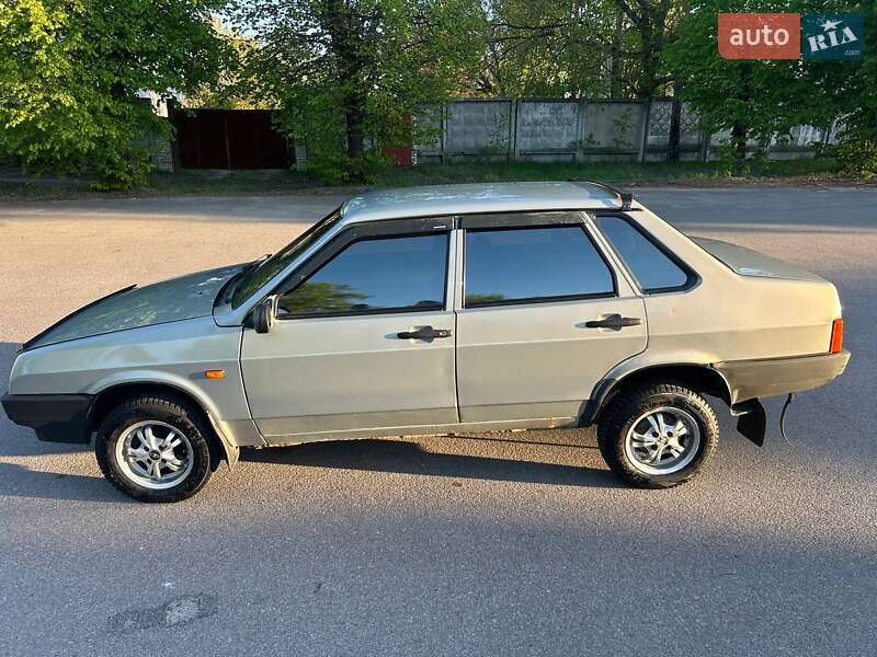 Седан ВАЗ / Lada 21099 2006 в Шостке