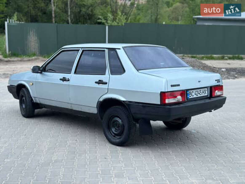 Седан ВАЗ 21099 2003 в 